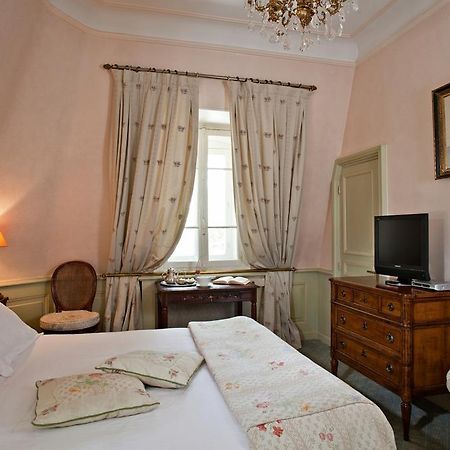 Hostellerie Les Frenes Αβινιόν Δωμάτιο φωτογραφία