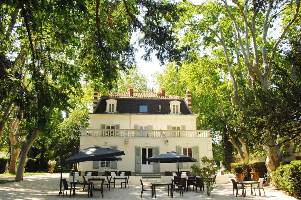 Hostellerie Les Frenes Αβινιόν Εξωτερικό φωτογραφία