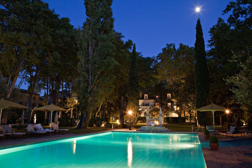 Hostellerie Les Frenes Αβινιόν Δωμάτιο φωτογραφία